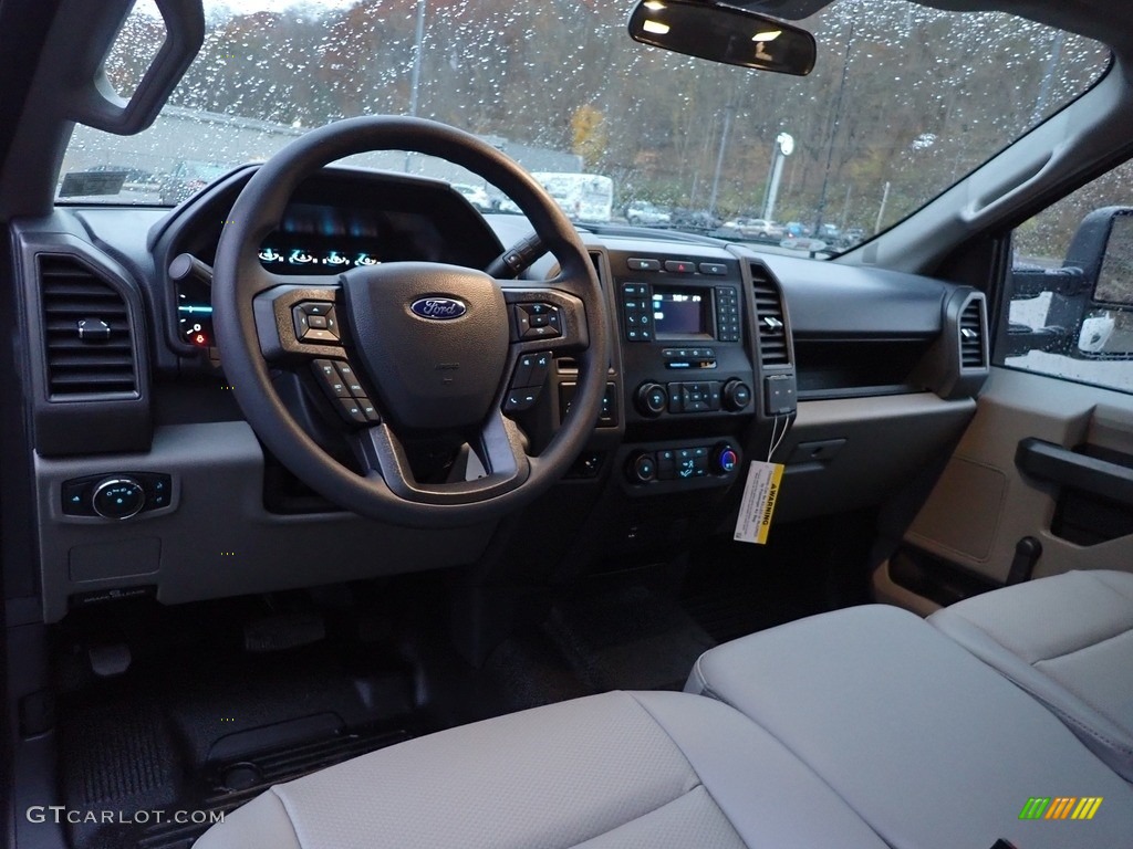 2022 F350 Super Duty XL SuperCab 4x4 - Oxford White / Medium Earth Gray photo #14