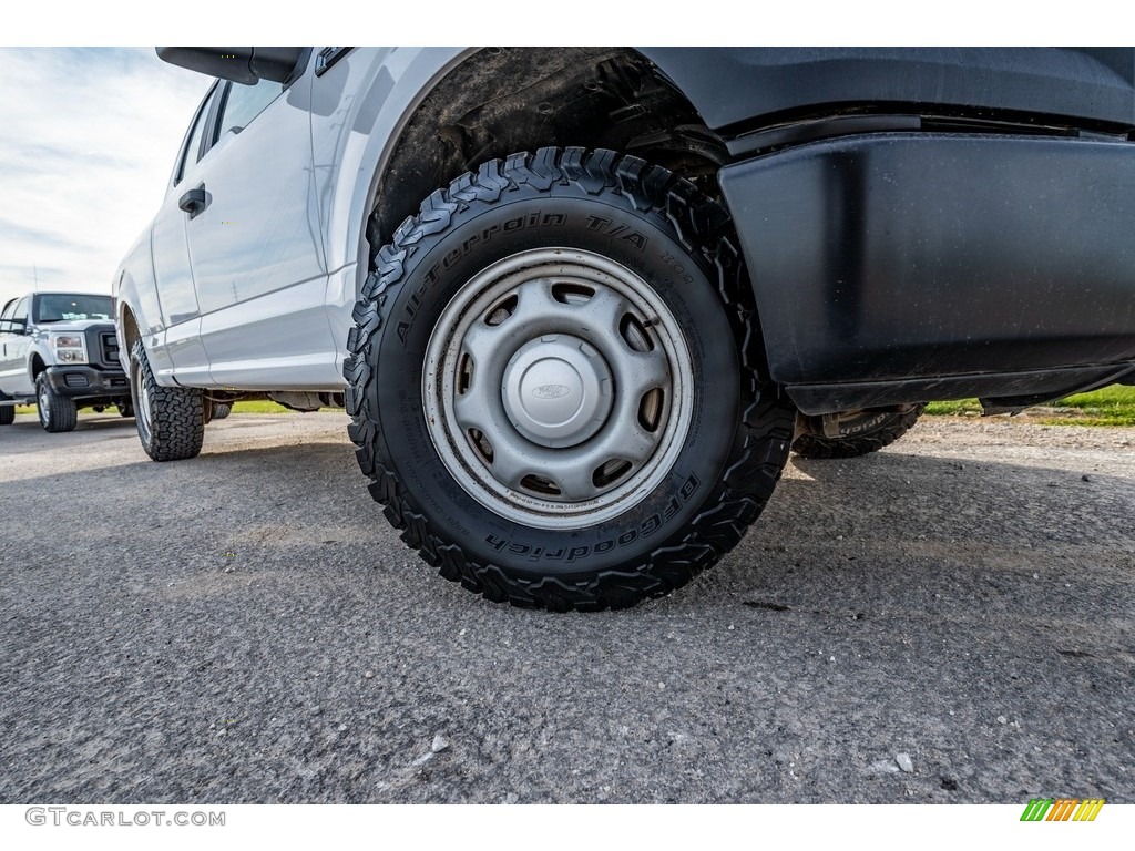 2016 F150 Lariat SuperCab 4x4 - Oxford White / Medium Earth Gray photo #2