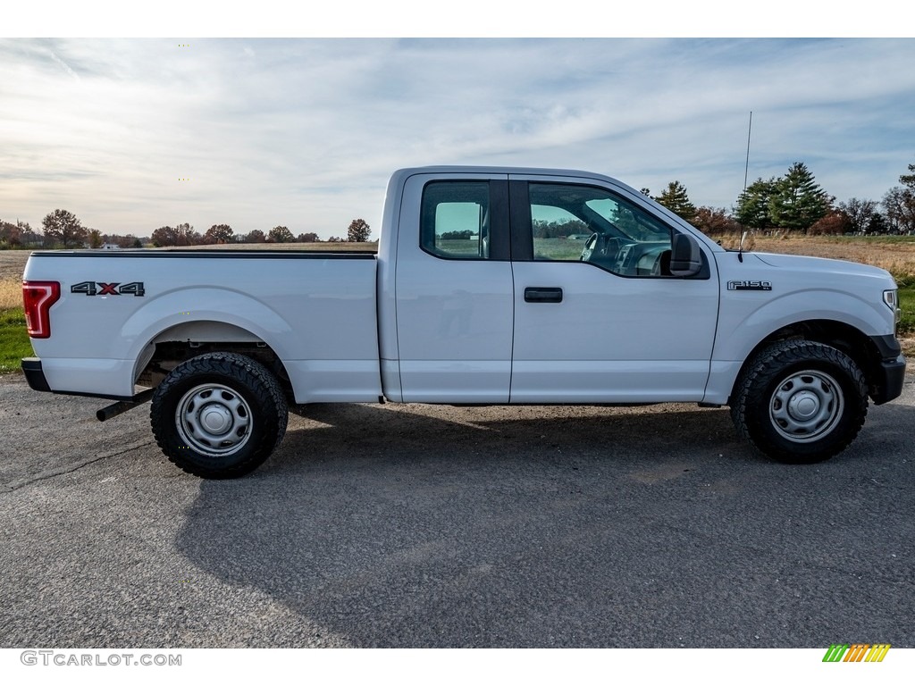 2016 F150 Lariat SuperCab 4x4 - Oxford White / Medium Earth Gray photo #3