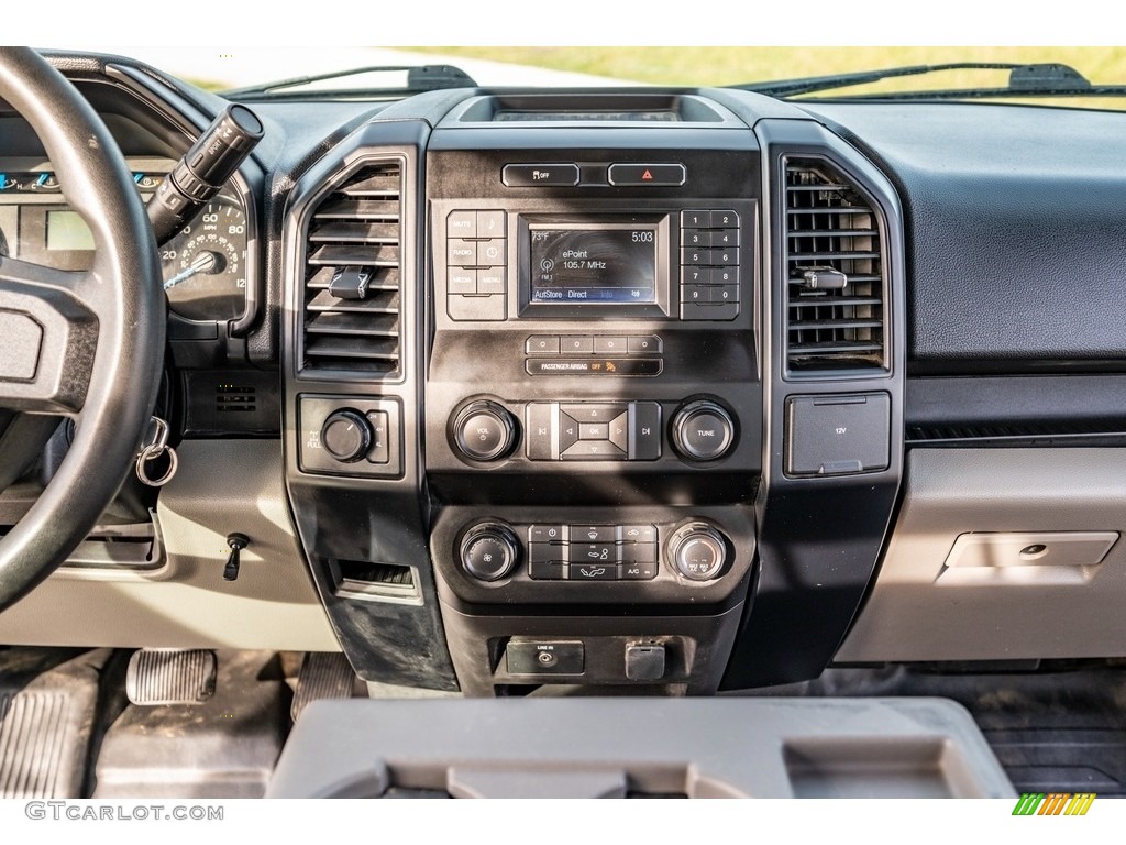 2016 F150 Lariat SuperCab 4x4 - Oxford White / Medium Earth Gray photo #32