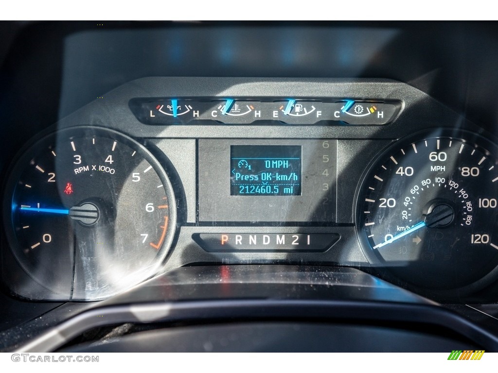 2016 F150 Lariat SuperCab 4x4 - Oxford White / Medium Earth Gray photo #35