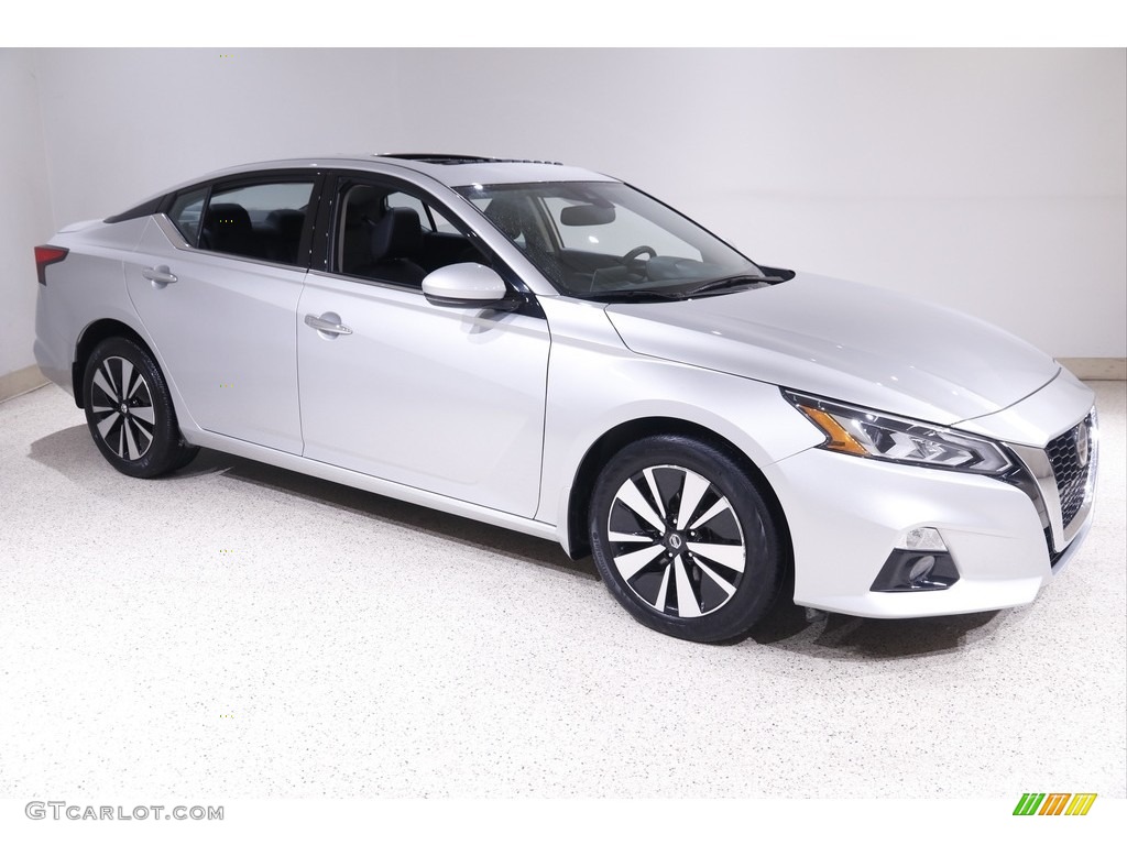 Brilliant Silver Metallic 2019 Nissan Altima SL AWD Exterior Photo #143265766