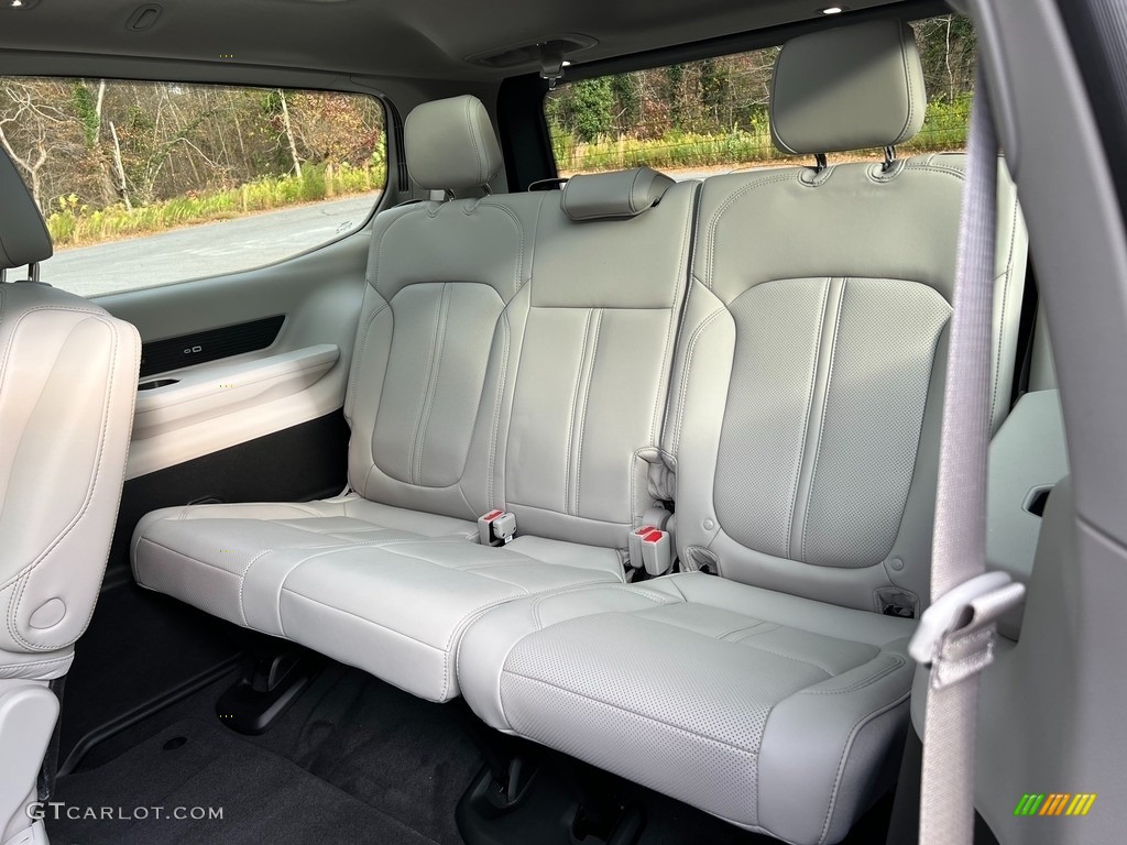 2022 Jeep Wagoneer Series III 4x4 Rear Seat Photo #143267341
