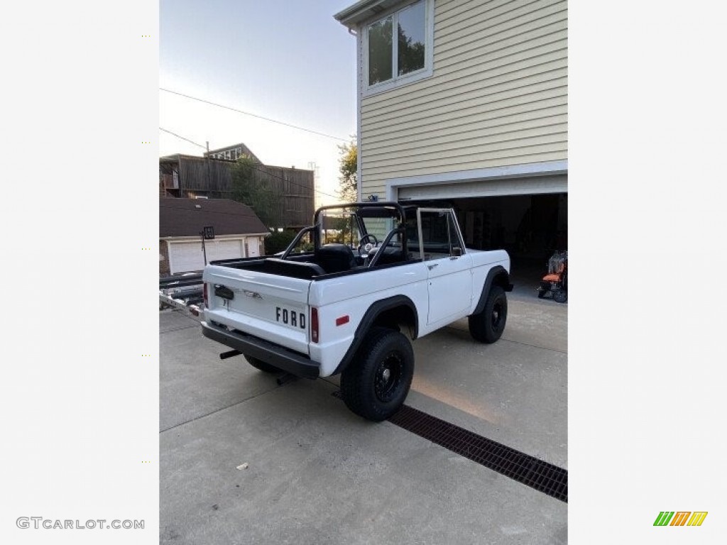 Wimbledon White 1975 Ford Bronco 4x4 Exterior Photo #143268124