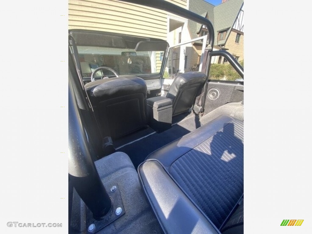 1975 Ford Bronco 4x4 Rear Seat Photo #143268352