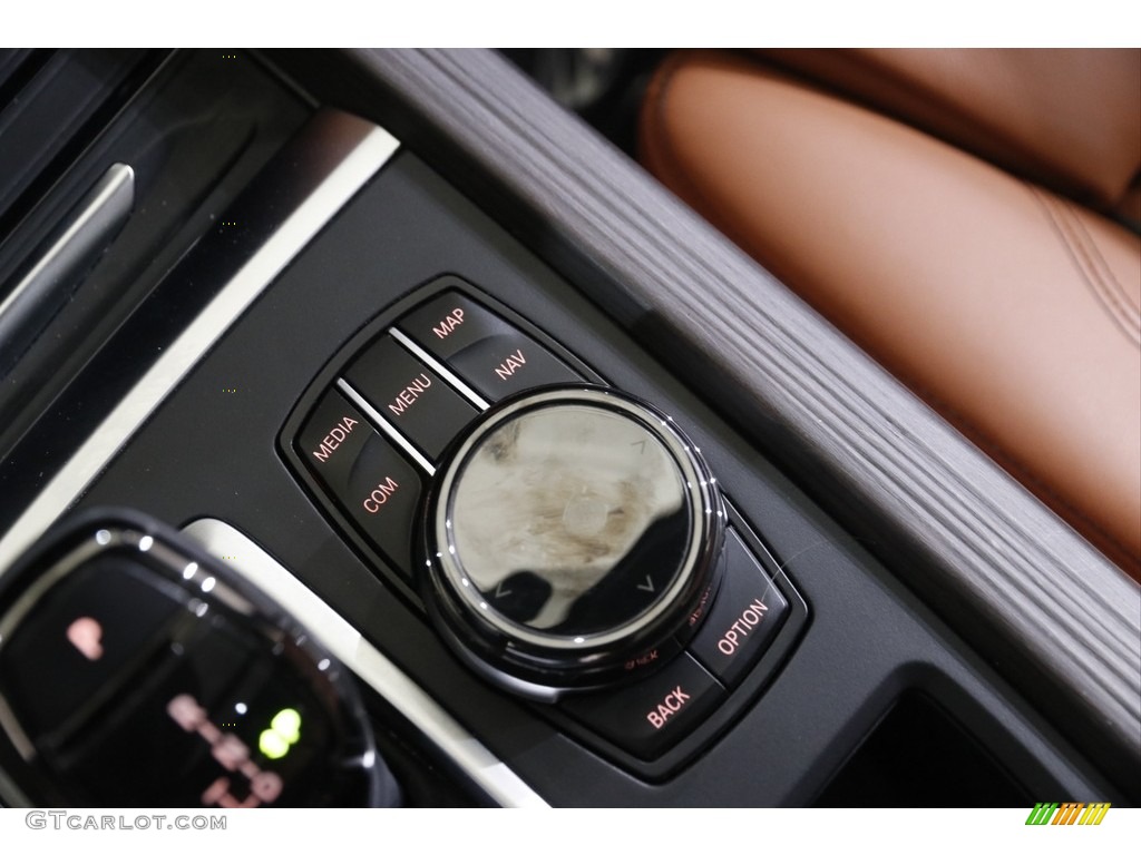 2017 X5 xDrive50i - Space Gray Metallic / Individual Amaro Brown photo #16