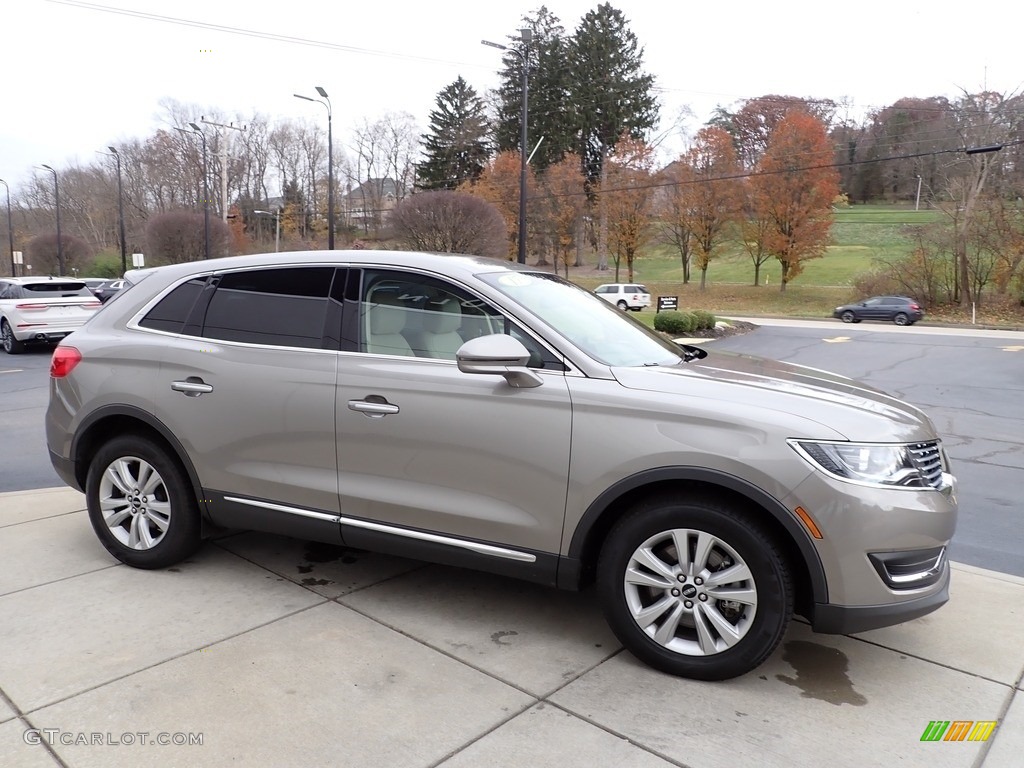 Luxe Silver 2017 Lincoln MKX Premier AWD Exterior Photo #143269812