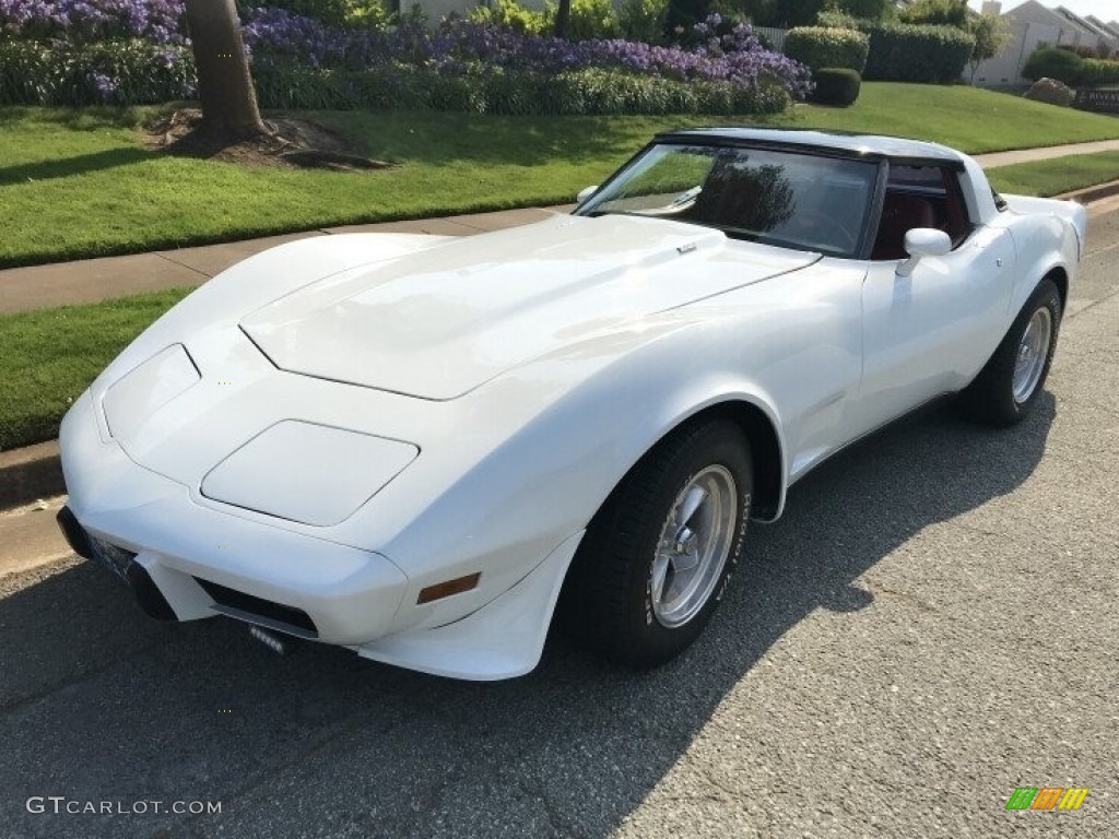 Classic White Chevrolet Corvette