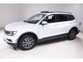 Front 3/4 View of 2019 Tiguan SE 4MOTION