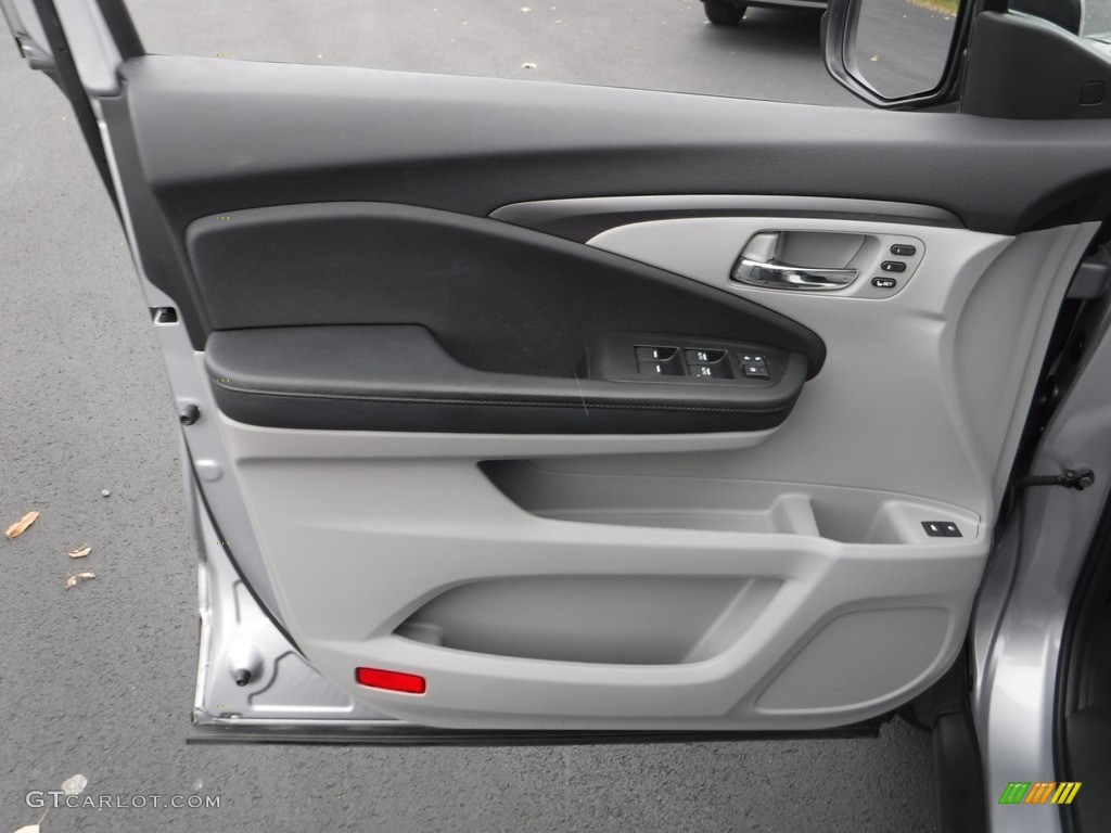 2019 Pilot EX-L AWD - Lunar Silver Metallic / Gray photo #10