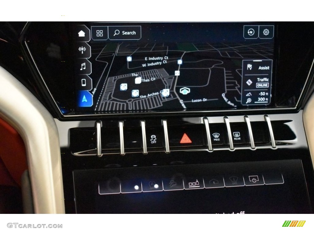 2020 Lamborghini Urus AWD Controls Photo #143271504
