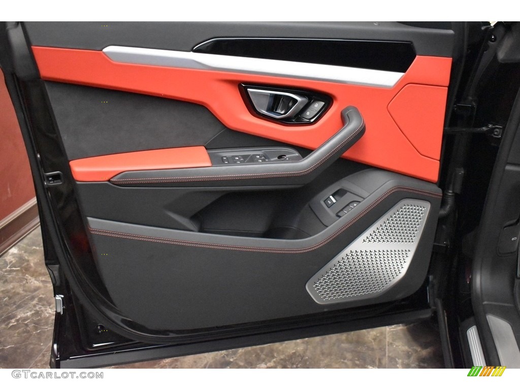 2020 Lamborghini Urus AWD Arancio Leonis/Nero Ade Door Panel Photo #143271623