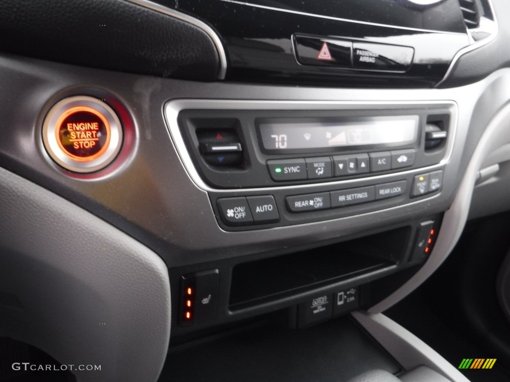 2019 Pilot EX-L AWD - Lunar Silver Metallic / Gray photo #18