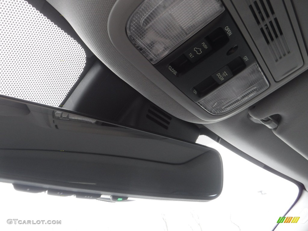 2019 Pilot EX-L AWD - Lunar Silver Metallic / Gray photo #23