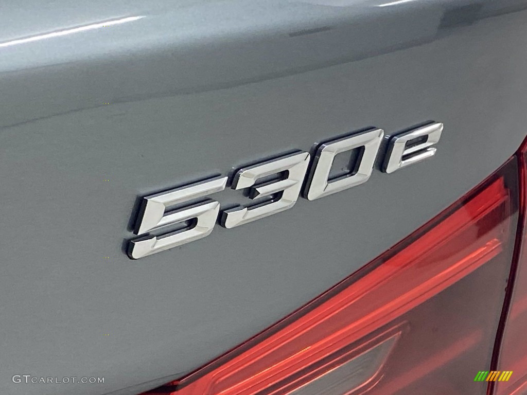 2018 5 Series 530e iPerfomance Sedan - Mediterranean Blue Metallic / Black photo #10
