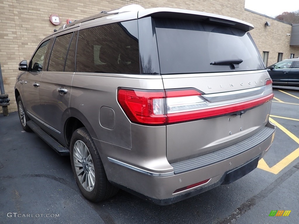 2018 Navigator Premier 4x4 - Iced Mocha Metallic / Ebony photo #2