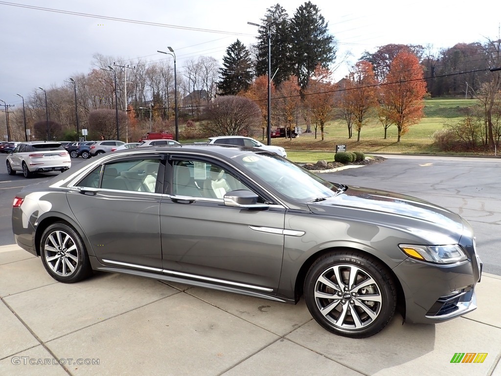 Magnetic Gray 2017 Lincoln Continental Premier Exterior Photo #143273853