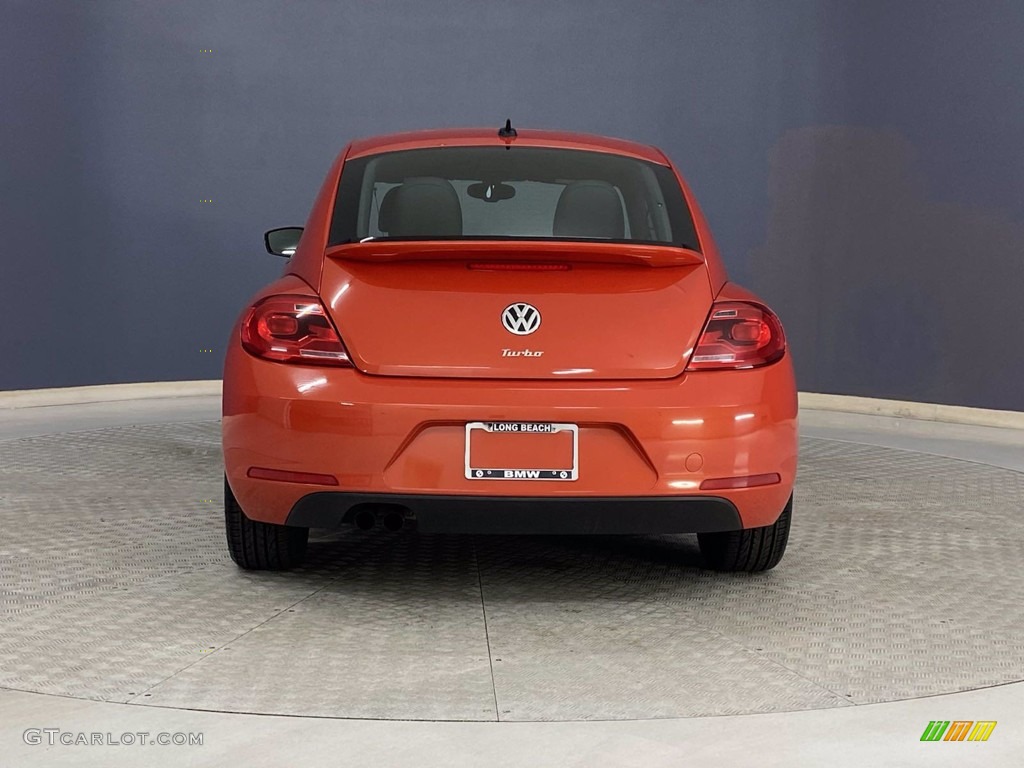 2016 Beetle 1.8T SE - Habanero Orange Metallic / Black photo #4