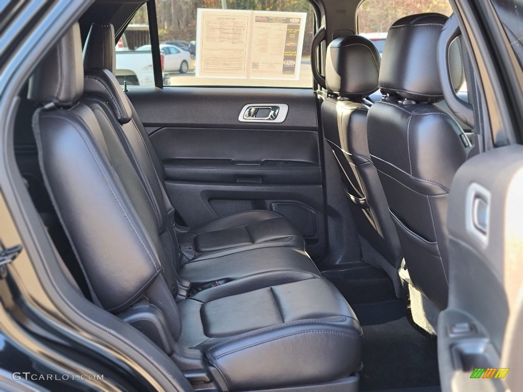 2015 Explorer XLT 4WD - Tuxedo Black / Charcoal Black photo #12