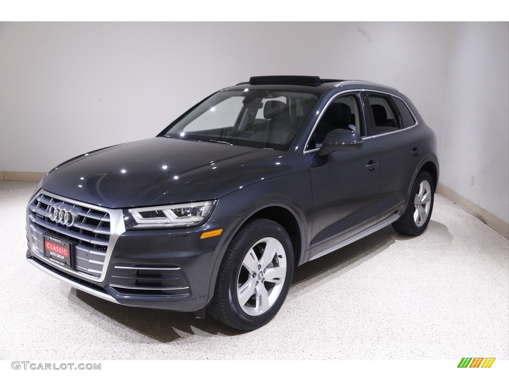 2018 Q5 2.0 TFSI Premium Plus quattro - Manhattan Gray Metallic / Black photo #3