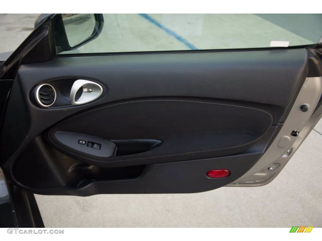 2009 370Z Coupe - Platinum Graphite / Black Cloth photo #25