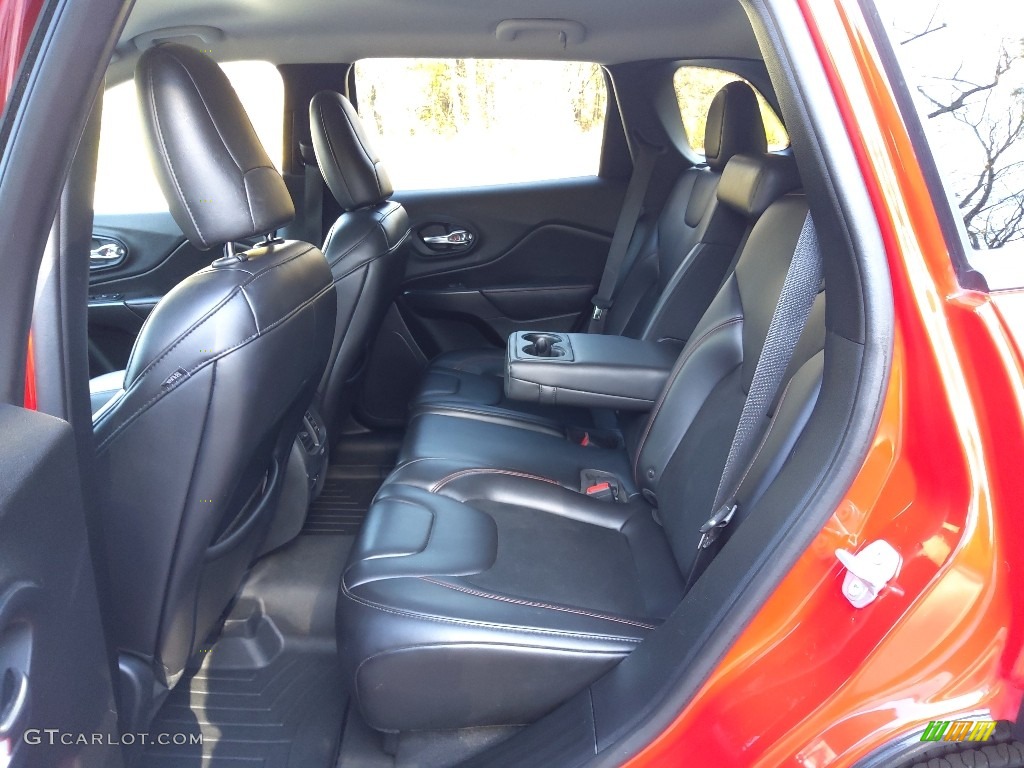 2019 Cherokee Trailhawk 4x4 - Firecracker Red / Black photo #16