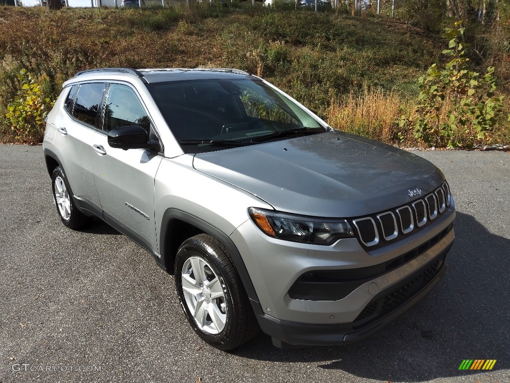 Billet Silver Metallic 2022 Jeep Compass Latitude 4x4 Exterior Photo #143277288