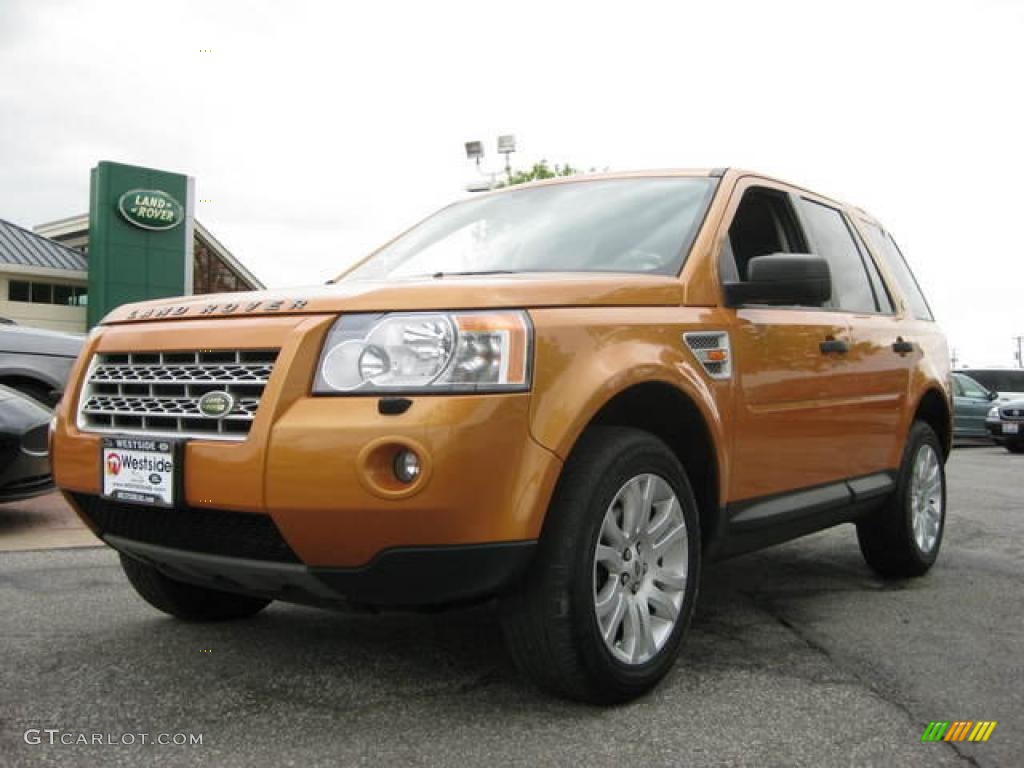 Tambora Flame Orange Land Rover LR2