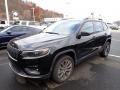 Diamond Black Crystal Pearl - Cherokee Latitude Lux 4x4 Photo No. 4