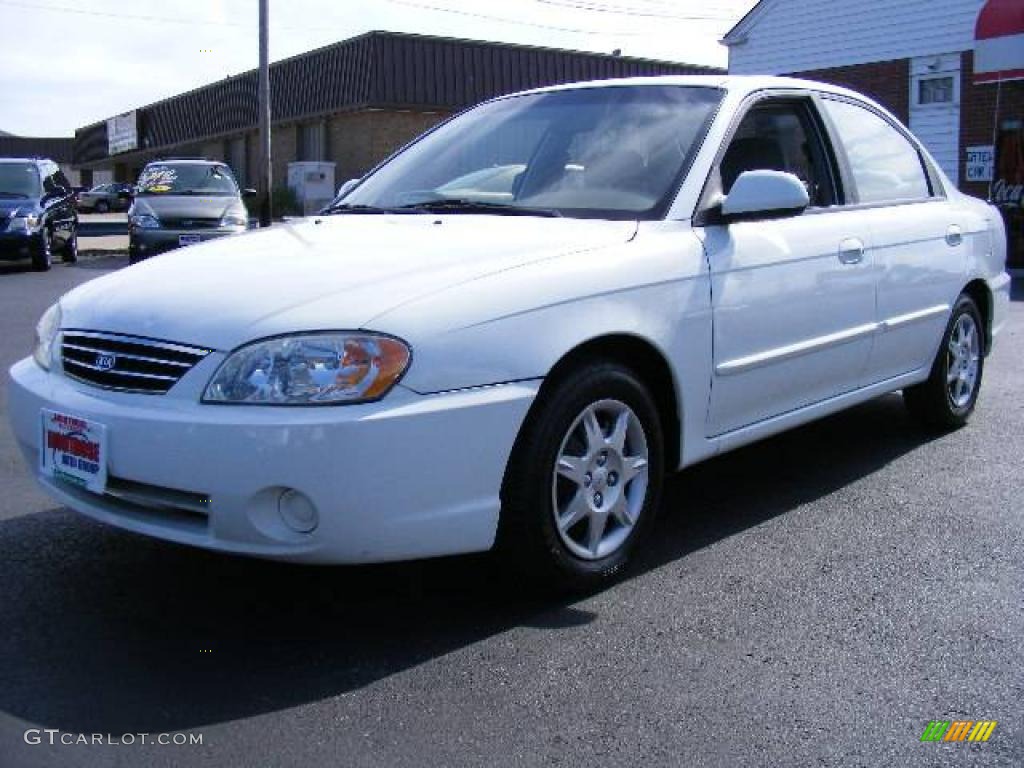 2003 Spectra LS Sedan - Clear White / Grey photo #1