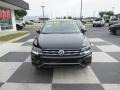 Deep Black Pearl - Tiguan S 4MOTION Photo No. 2