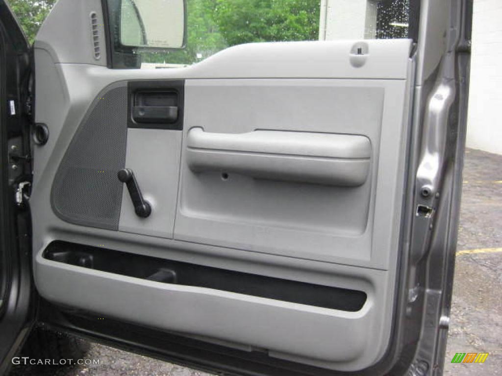 2005 F150 STX SuperCab 4x4 - Dark Shadow Grey Metallic / Medium Flint Grey photo #18