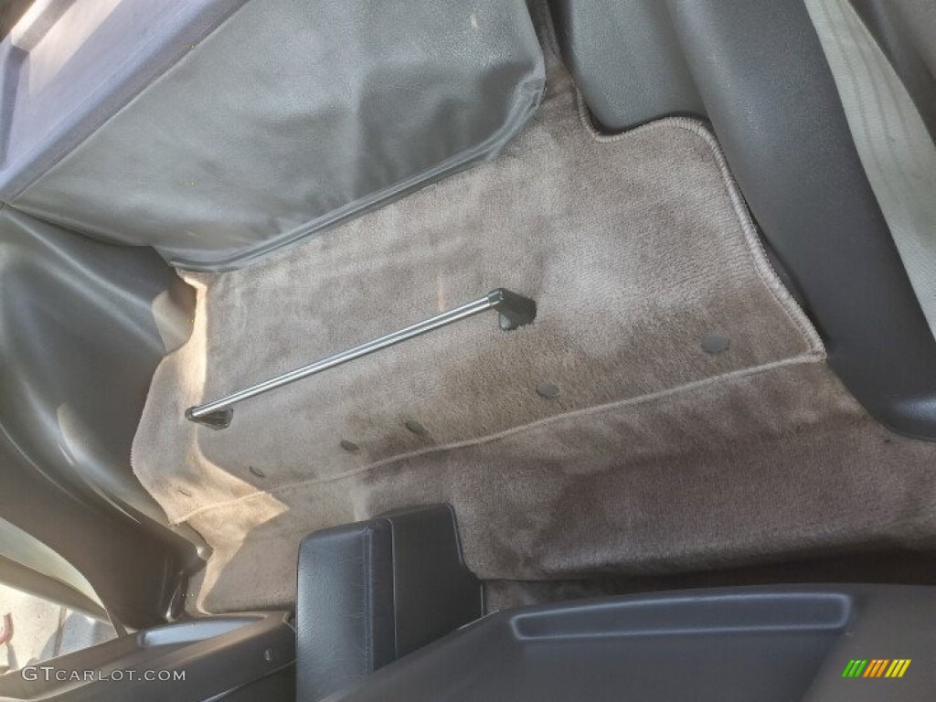 1985 Nissan 300ZX Turbo Coupe Rear Seat Photo #143291763