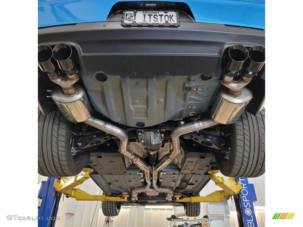 2016 Dodge Challenger SRT Hellcat Undercarriage Photo #143292607