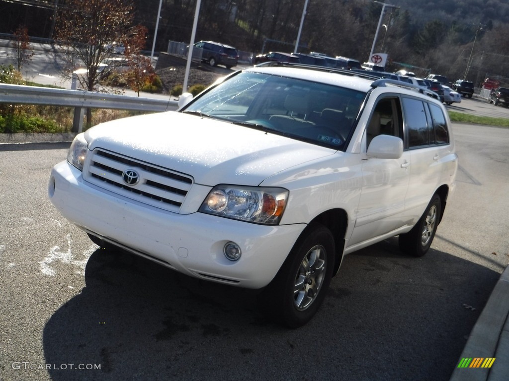 2005 Highlander V6 4WD - Super White / Ivory photo #10