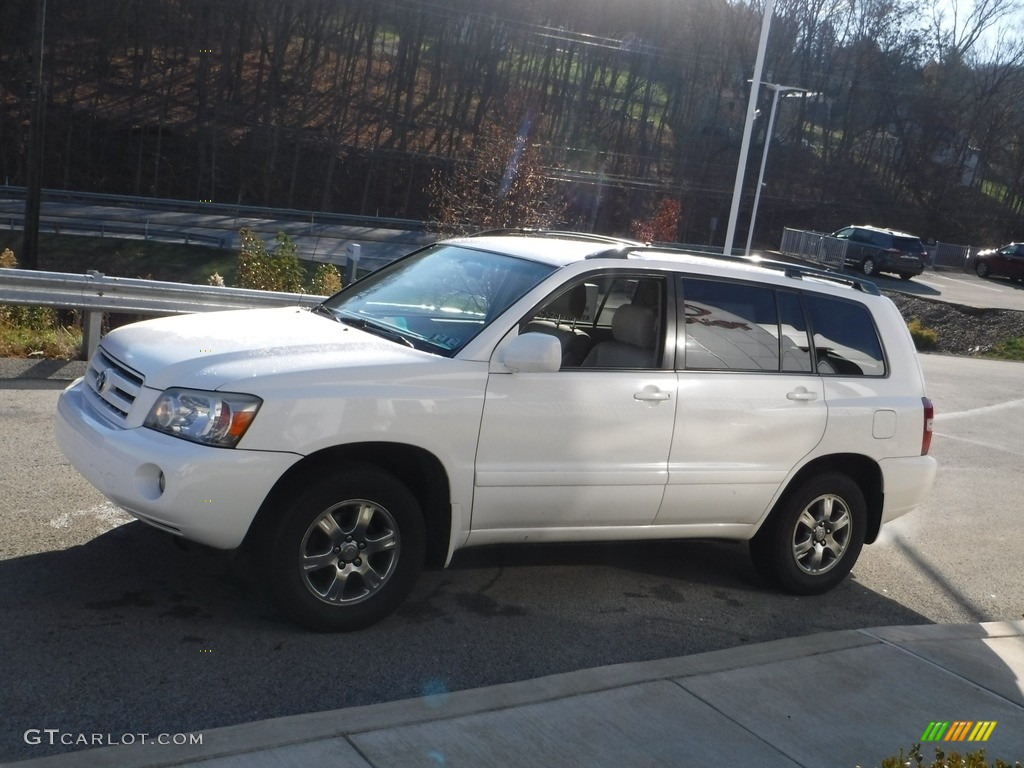 2005 Highlander V6 4WD - Super White / Ivory photo #11