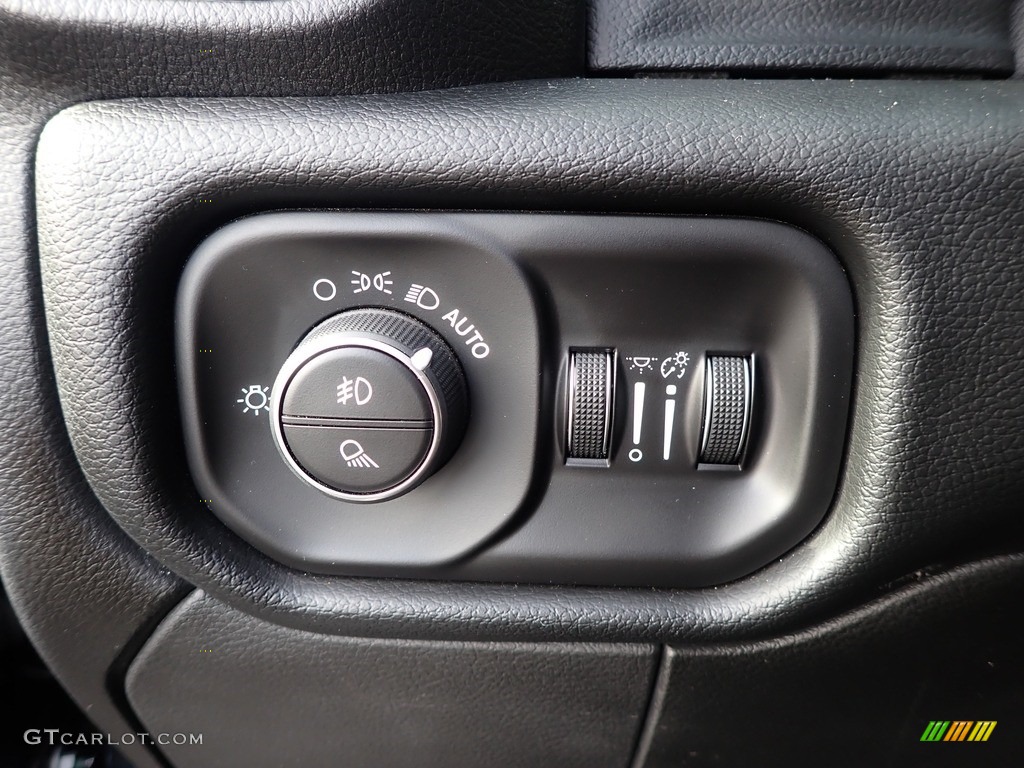 2019 Ram 2500 Laramie Mega Cab 4x4 Controls Photos