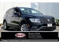 Deep Black Pearl - Tiguan S Photo No. 1