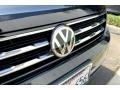 Deep Black Pearl - Tiguan S Photo No. 32
