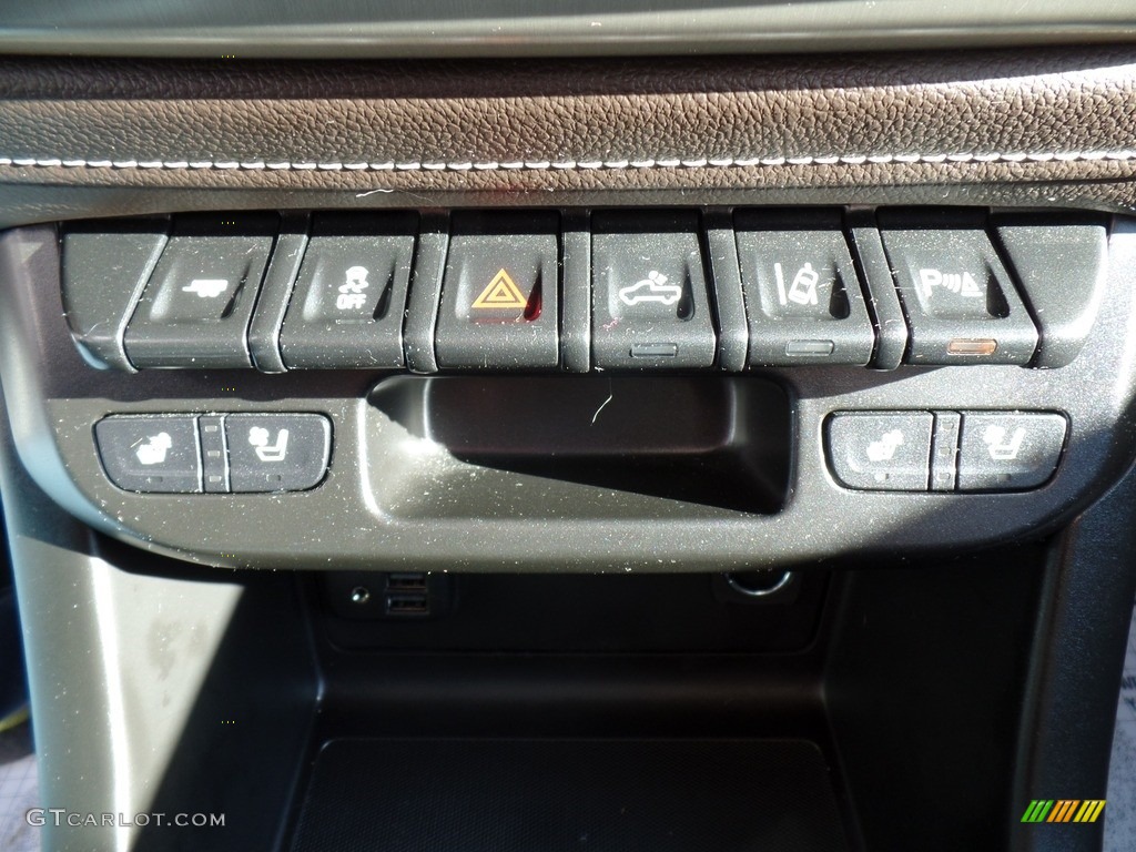 2021 GMC Canyon Denali Crew Cab 4WD Controls Photo #143299559