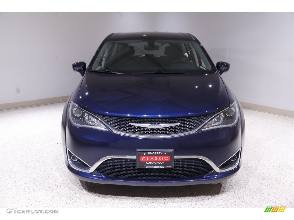 2018 Pacifica Touring Plus - Jazz Blue Pearl / Black/Alloy photo #2