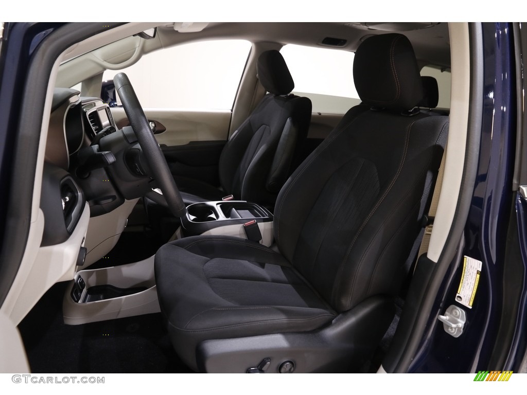 2018 Pacifica Touring Plus - Jazz Blue Pearl / Black/Alloy photo #5