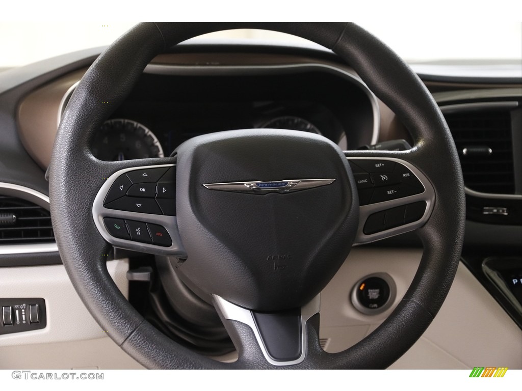2018 Pacifica Touring Plus - Jazz Blue Pearl / Black/Alloy photo #7