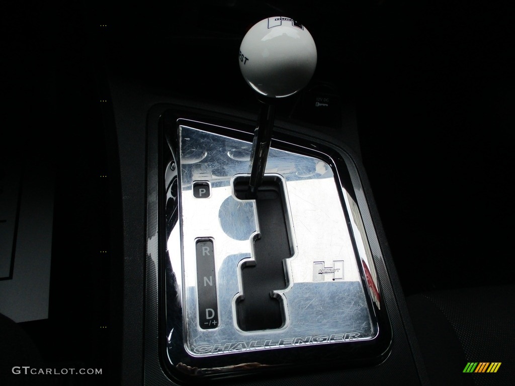 2011 Challenger SE - Billet Metallic / Dark Slate Gray photo #19