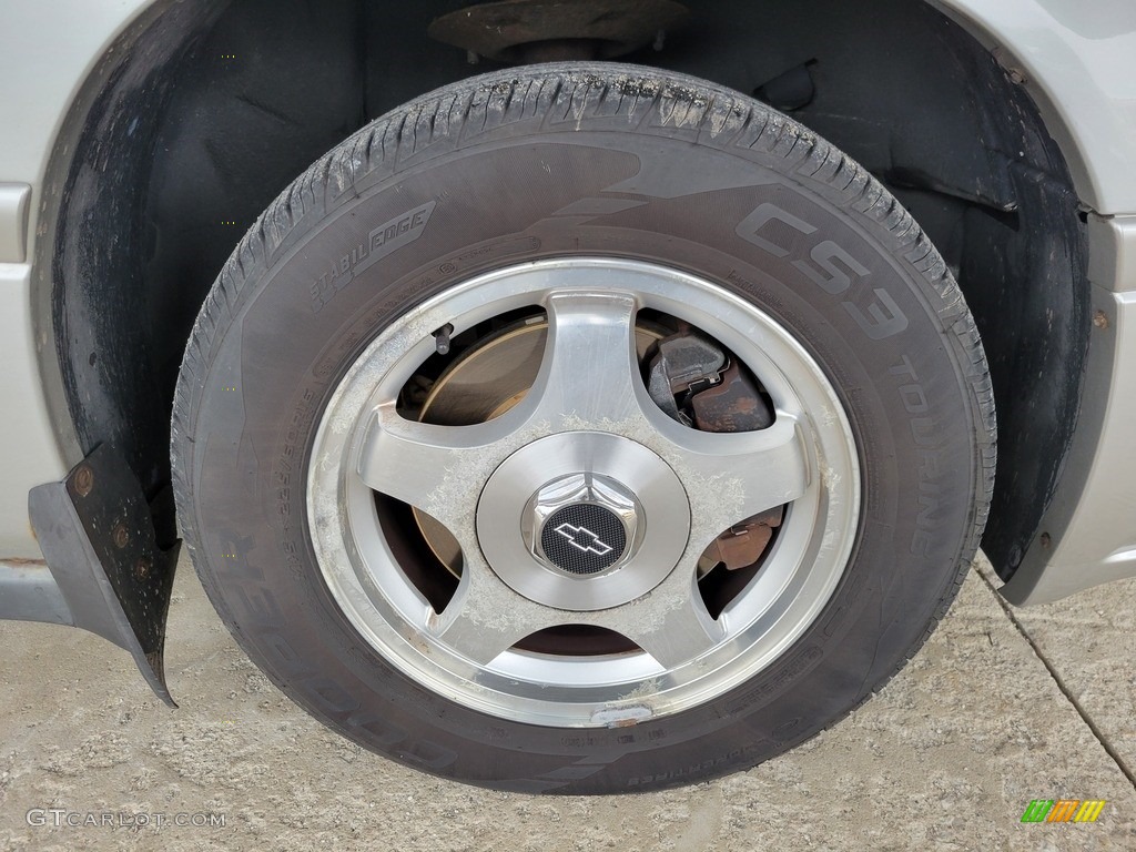 2005 Impala  - Silverstone Metallic / Medium Gray photo #11