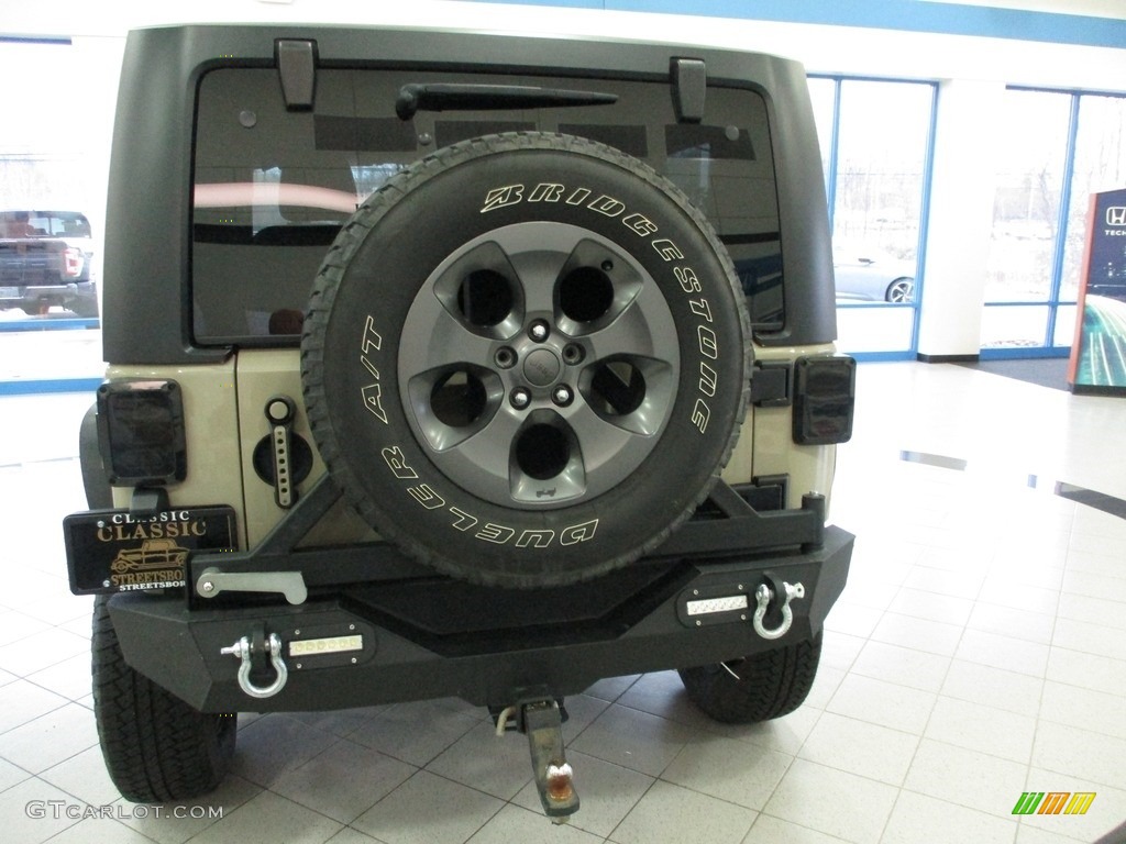 2017 Wrangler Sport 4x4 - Gobi / Black photo #8