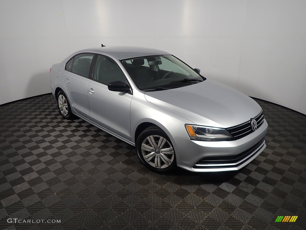 2015 Volkswagen Jetta TDI S Sedan Exterior Photos