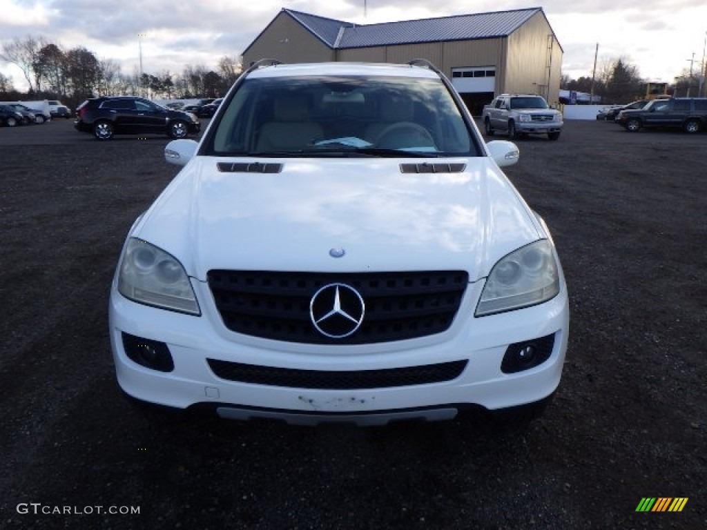 2006 ML 350 4Matic - Alabaster White / Macadamia photo #2