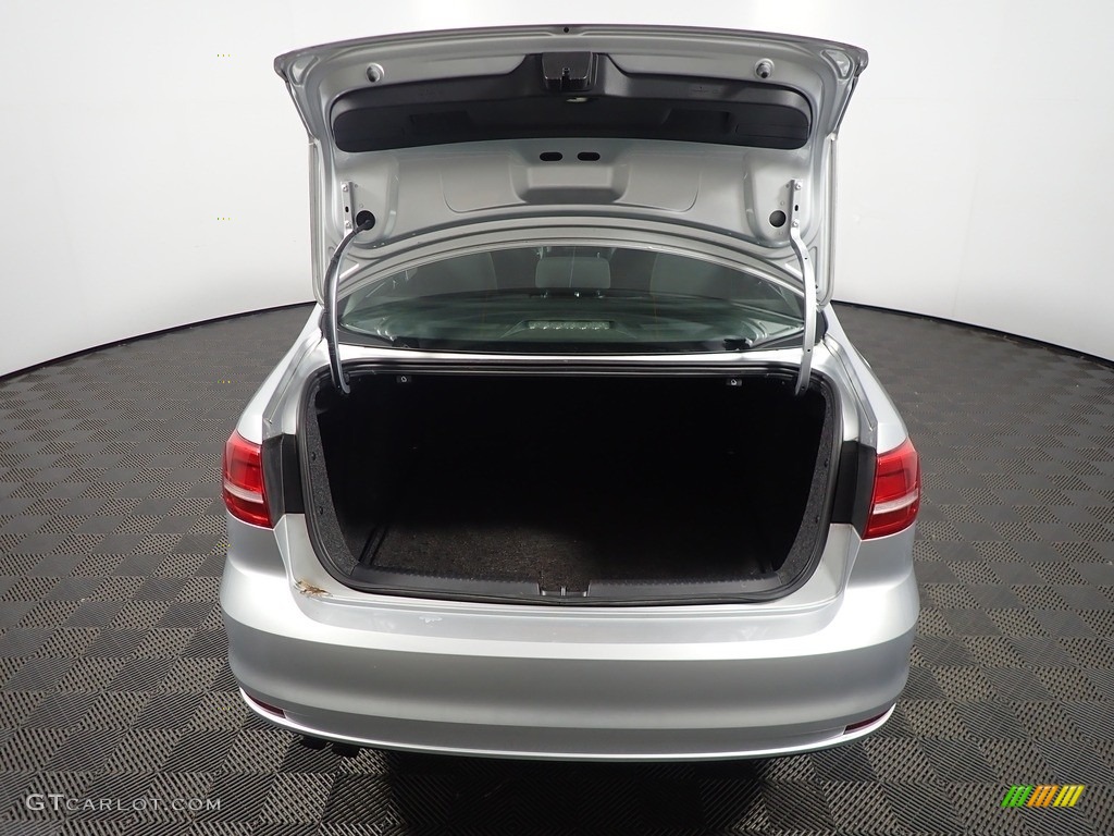2015 Volkswagen Jetta TDI S Sedan Trunk Photo #143311167