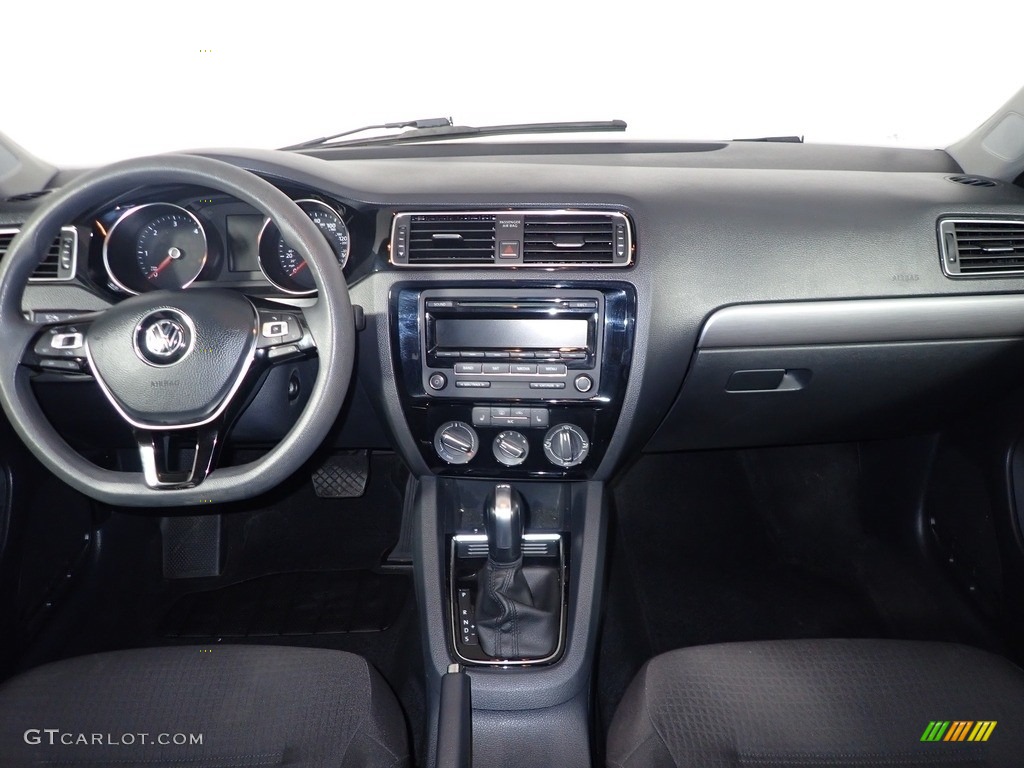 2015 Volkswagen Jetta TDI S Sedan Front Seat Photo #143311424